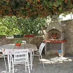Dom wakacyjny House With A Parking Space Kanfanar, Istria - Sredisnja Istra - 7276
